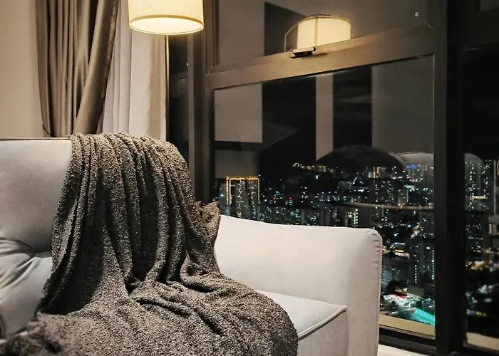 Urban Suites Two Or Three Bedroom Georgetown By Anc