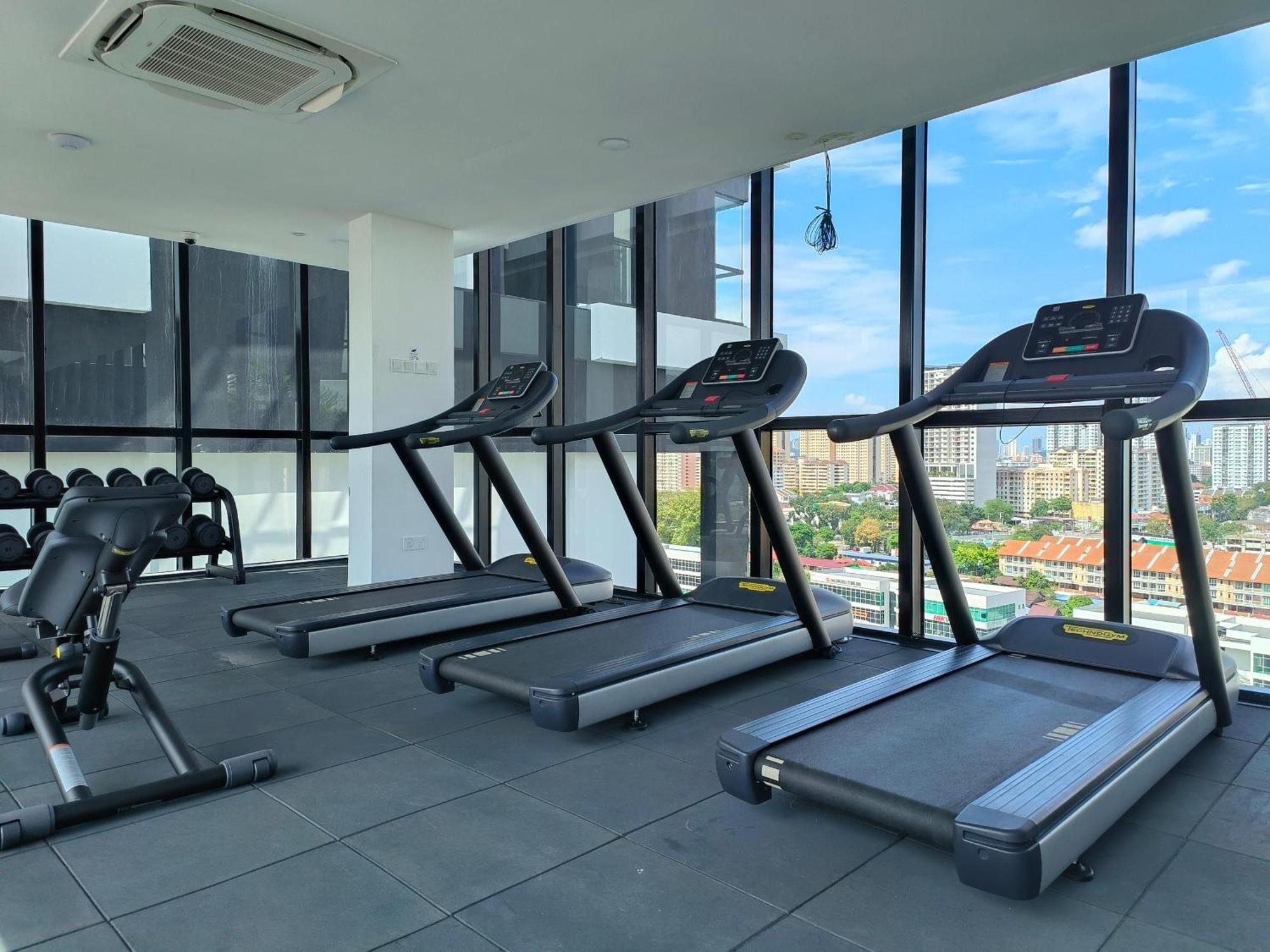 Urban Two Or Three Bedroom Georgetown By Anc * Jelutong