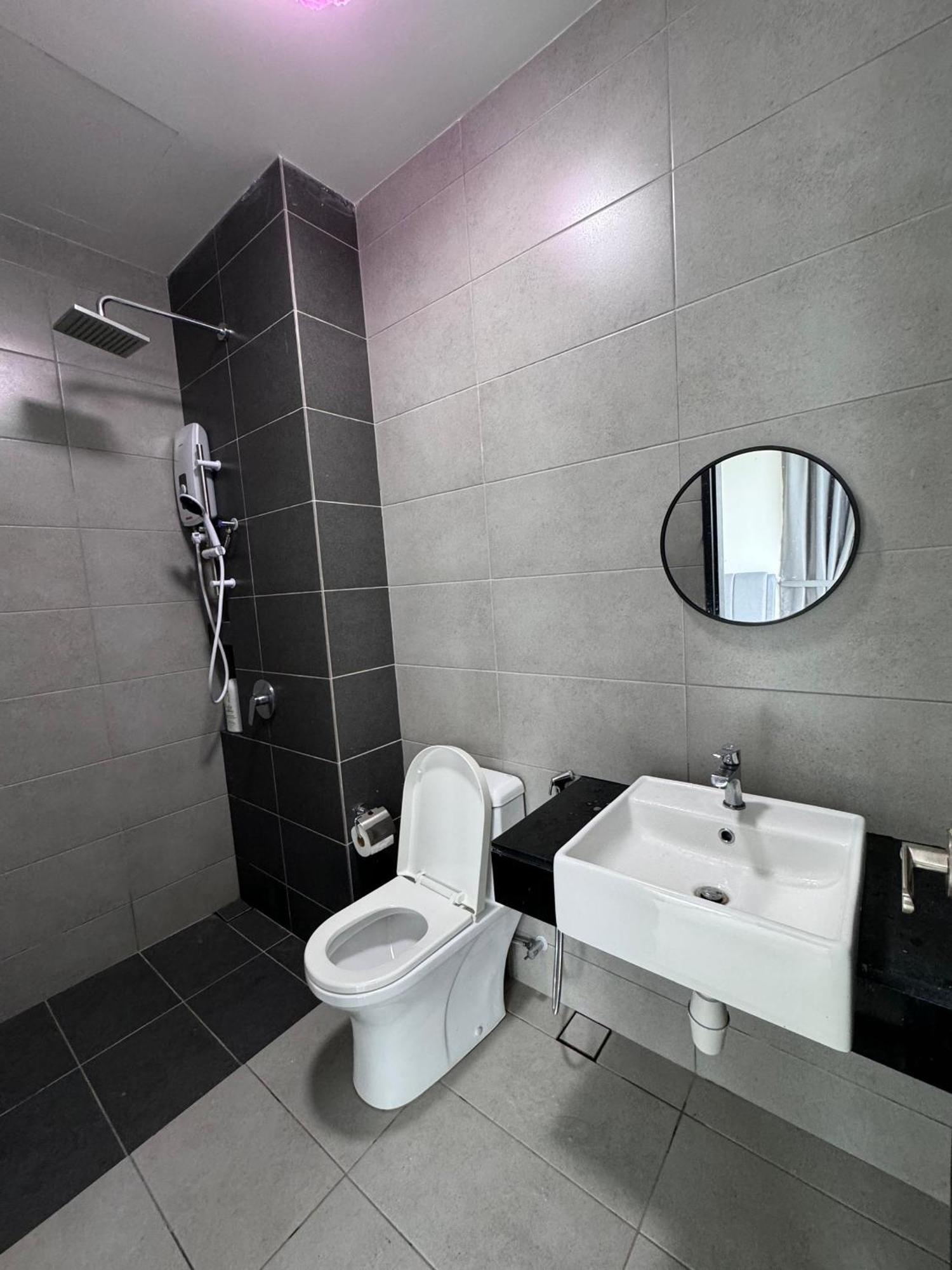 Urban Two Or Three Bedroom Georgetown By Anc Jelutong