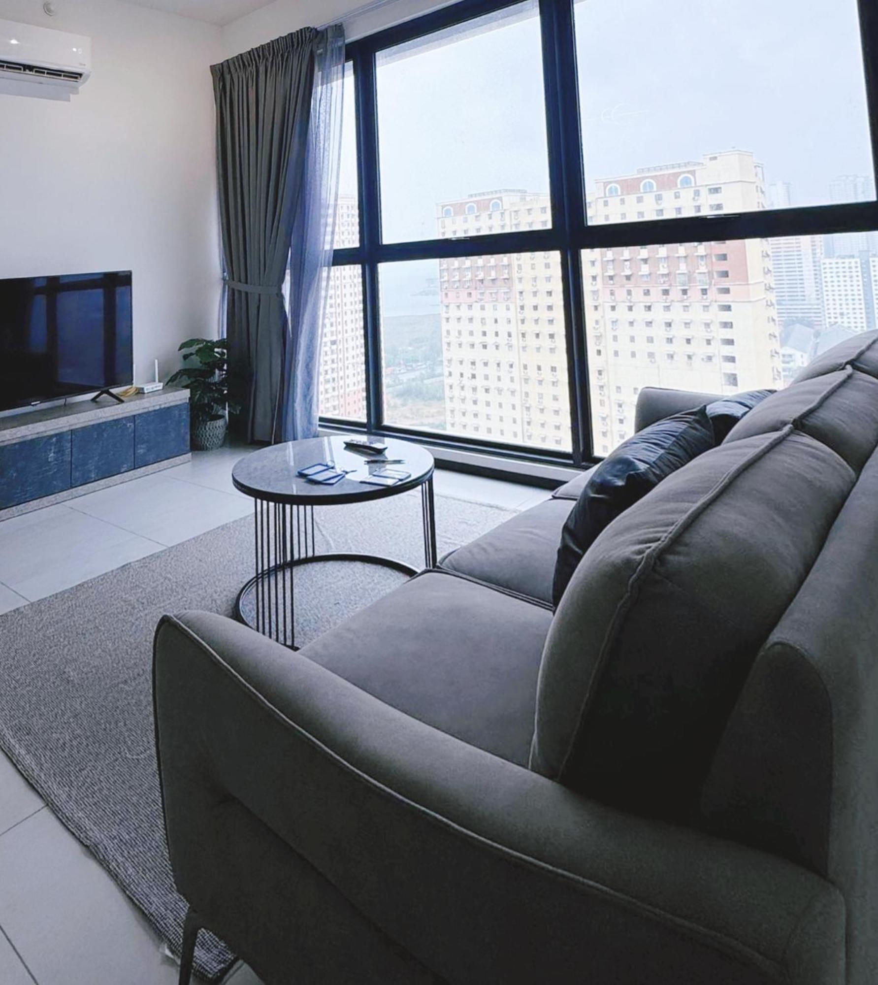 Urban Two Or Three Bedroom Georgetown By Anc Jelutong