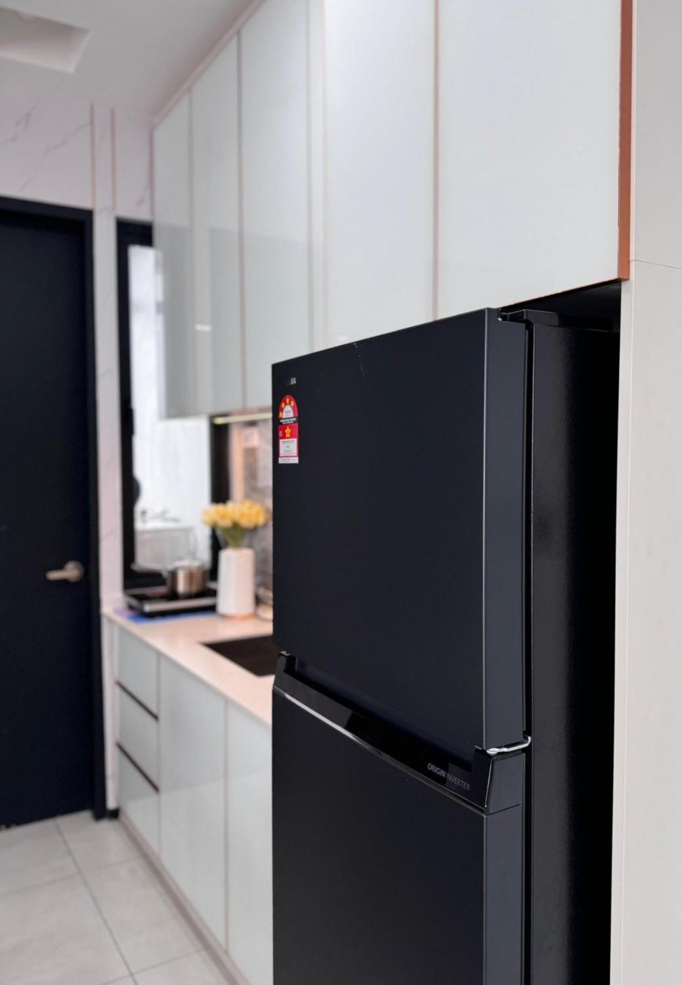Urban Two Or Three Bedroom Georgetown By Anc *
